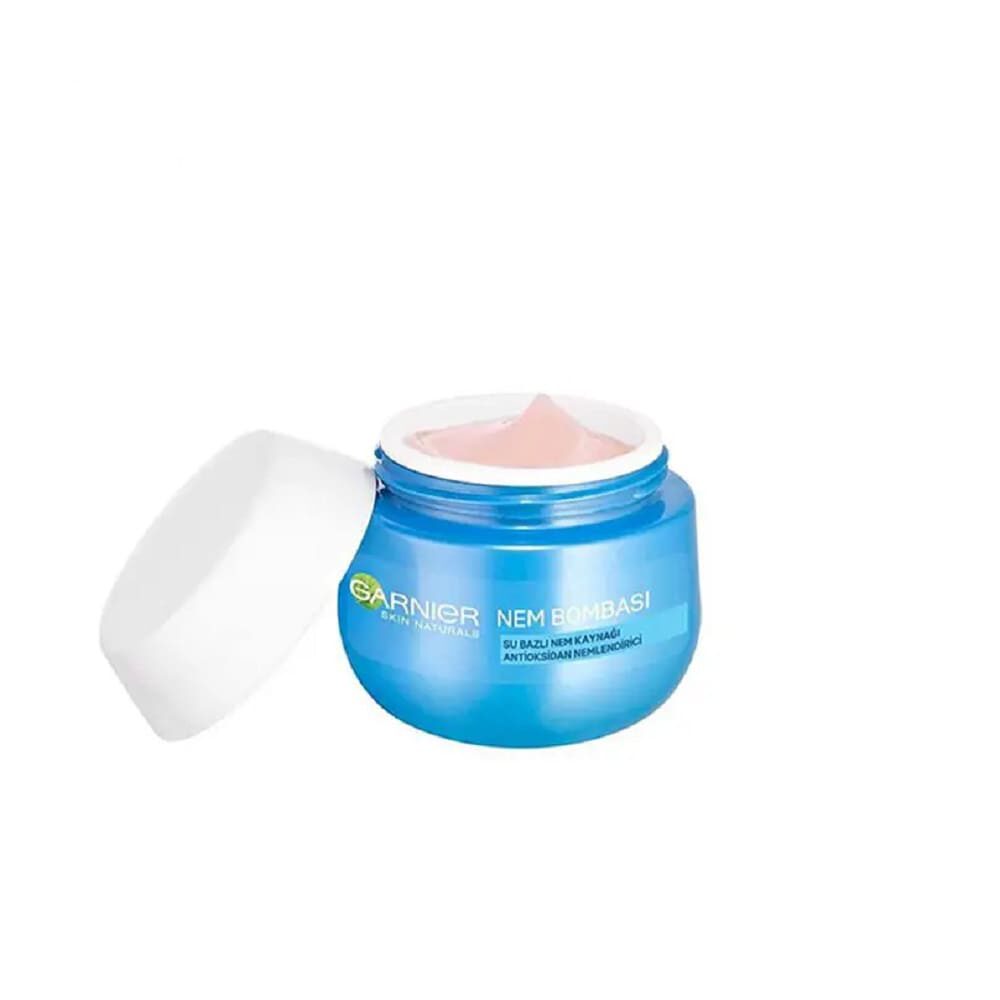 garnier hydra bomb recharging gel cream